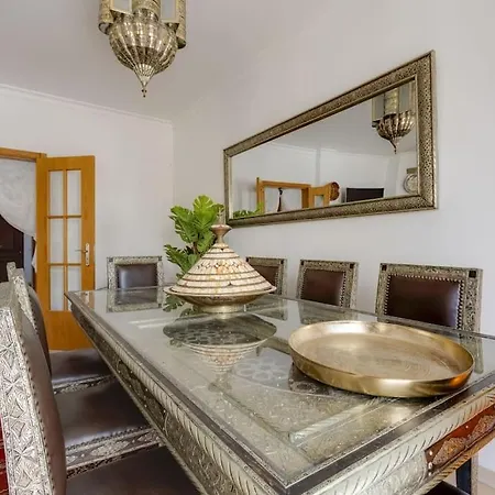 Riad Latifa - Authentic Riad With Jacuzzi In Vila *